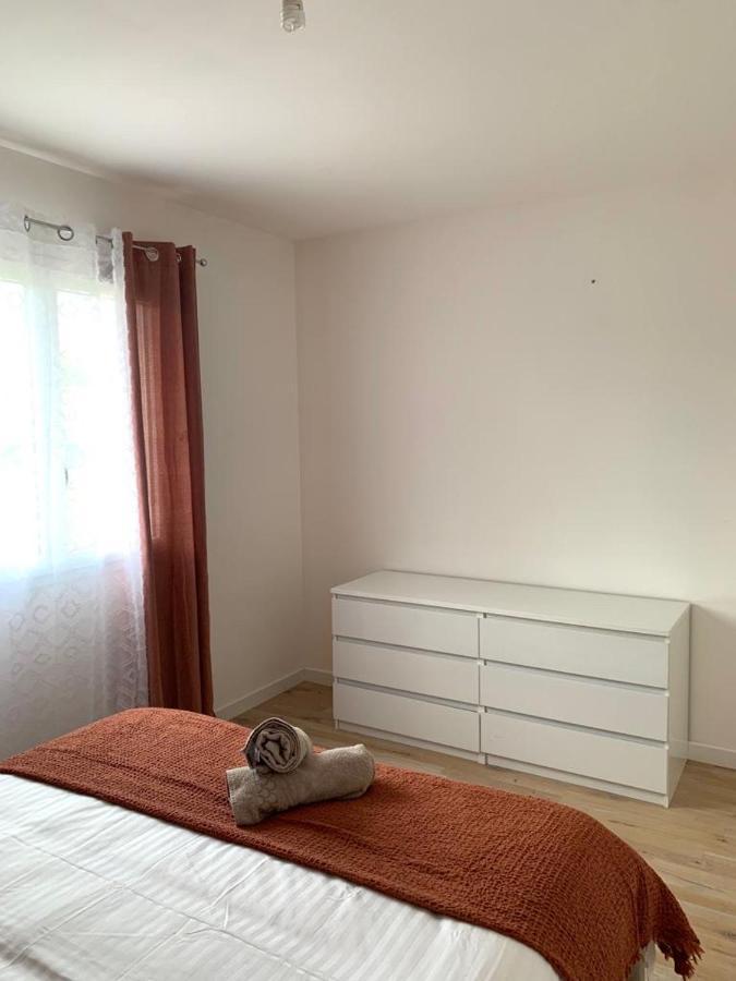 Charmante Villa Châtellerault Exteriör bild